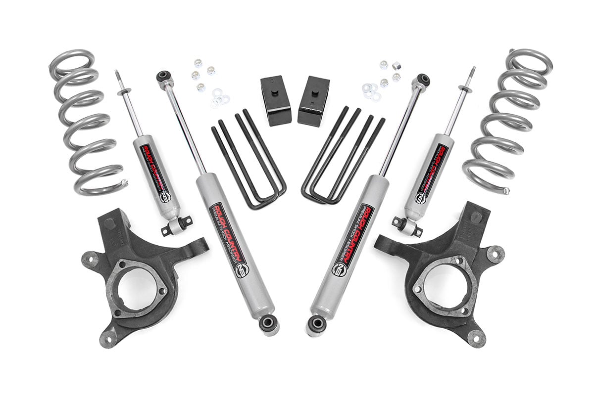 GMC Sierra 1500 Classic Suspension Lift Kit - Front + Rear - Rough Country - 4.5 Inch Lift - 2007